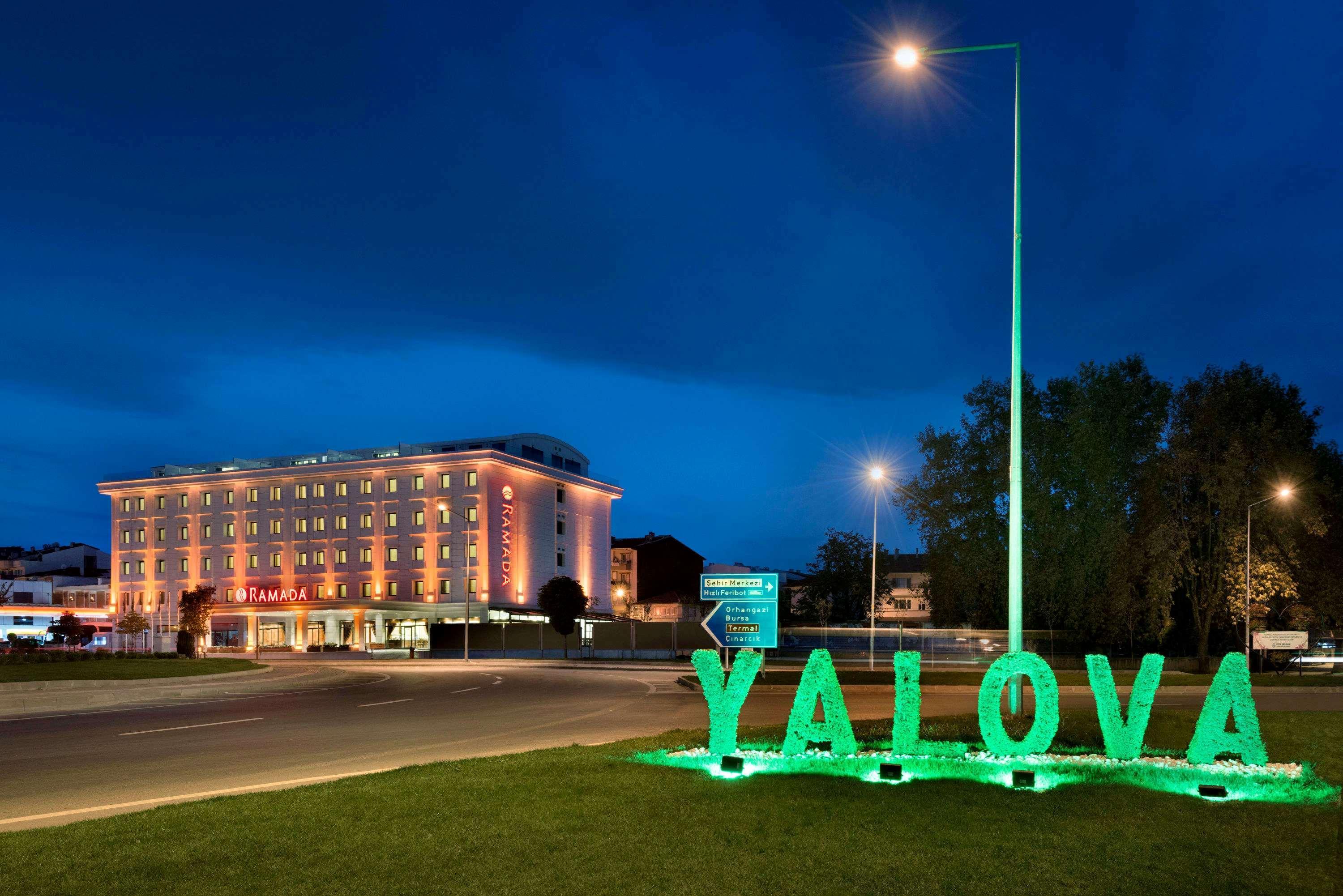 Ramada By Wyndham Yalova Hotel Yalova  Exterior foto
