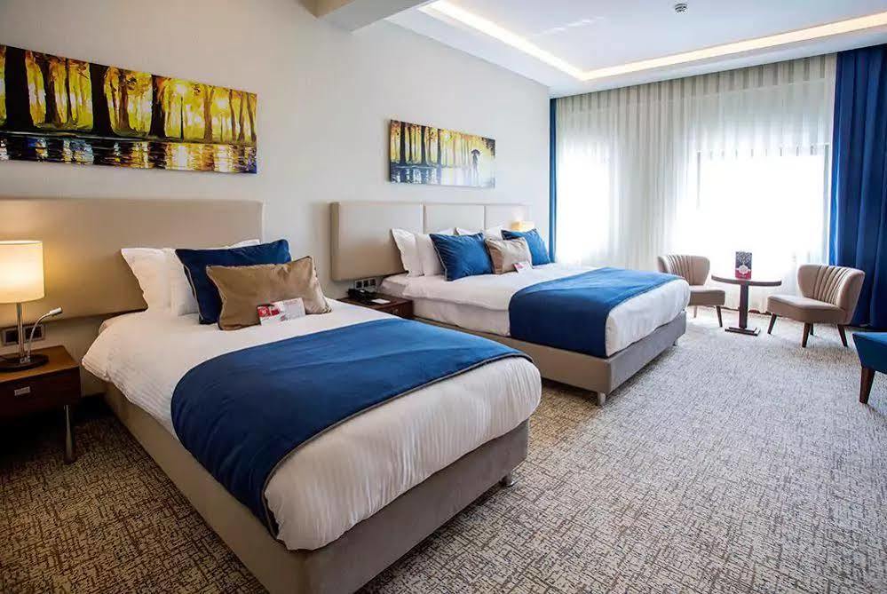 Ramada By Wyndham Yalova Hotel Yalova  Exterior foto
